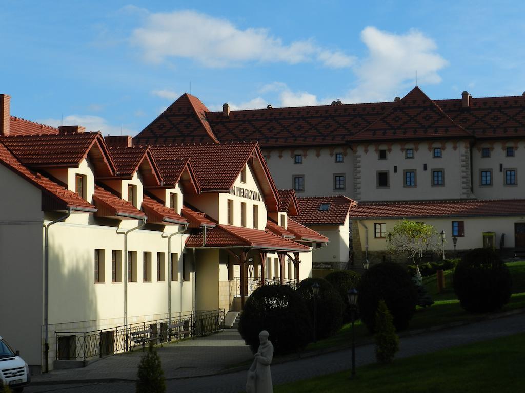 Dom Pielgrzyma Otel Kalwaria Zebrzydowska Dış mekan fotoğraf