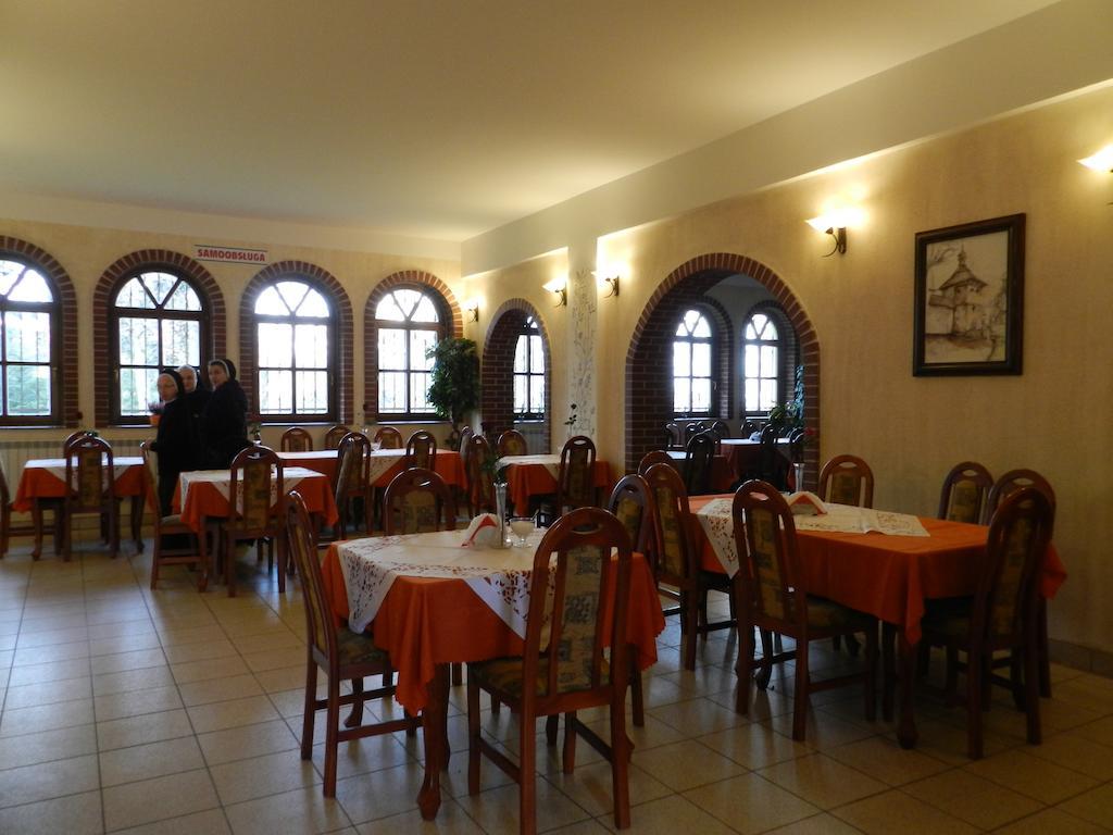 Dom Pielgrzyma Otel Kalwaria Zebrzydowska Dış mekan fotoğraf