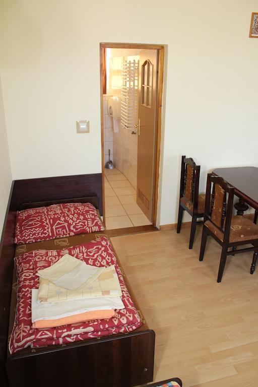 Dom Pielgrzyma Otel Kalwaria Zebrzydowska Dış mekan fotoğraf
